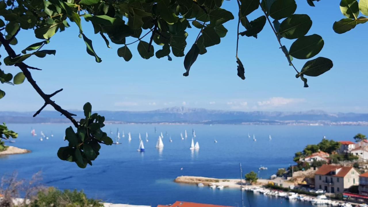 Apartments With Sea View Стоморска Экстерьер фото