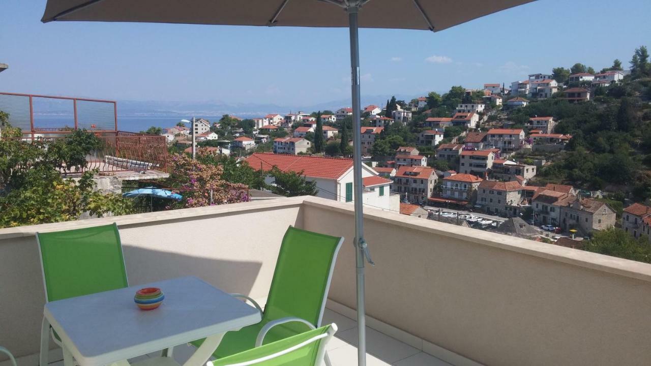 Apartments With Sea View Стоморска Экстерьер фото